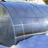 Теплицы из сотового поликарбоната не требуют особого ухода зимой